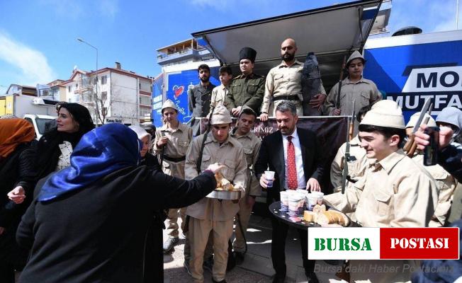 Pursaklar’da menü üzüm hoşafı ve bir dilim ekmek