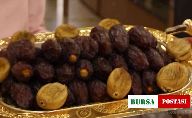 Ramazan ayının sembol ürünlerinden hurma, tezgahlarda yerini aldı