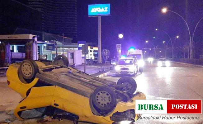Refüje çarpan otomobil takla attı: 1 yaralı