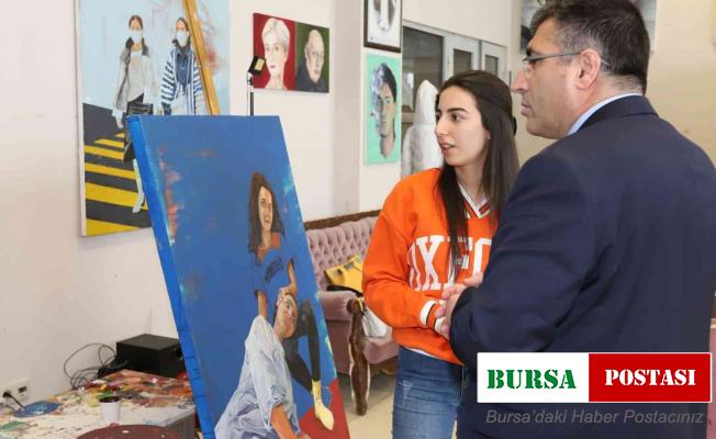 Rektör Aktekin Güzel Sanatlar Fakültesi öğrencileriyle bir araya geldi