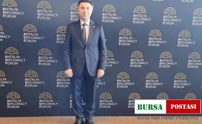 Rektör Demir Antalya Diplomasi Forumuna katıldı