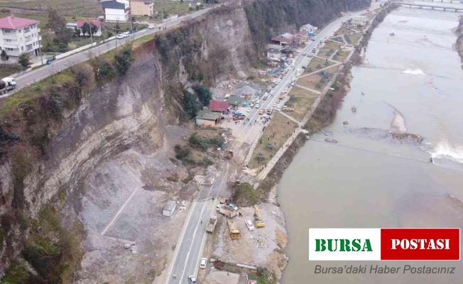 Rize’nin Ardeşen ilçesindeki heyelan bölgesi havadan görüntülendi
