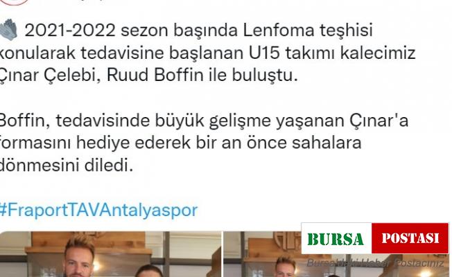 Ruud Boffin, lenfoma teşhisi konulan kaleciye formasını hediye etti