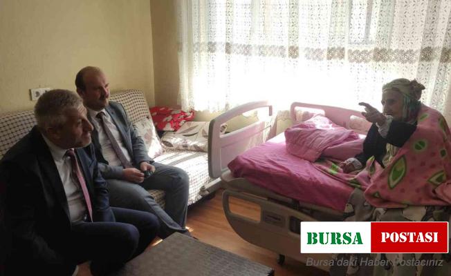 Sağlık Müdürü Dr. Fevzi Yavuzyılmaz 110 yaşındaki Halime teyzeyi ziyaret etti