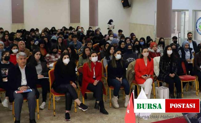 SANKO Üniversitesi akademisyenleri aday öğrencilerle buluştu