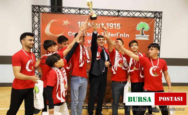 Şanlı zaferin yıldönümünde ay yıldızlı çoşku