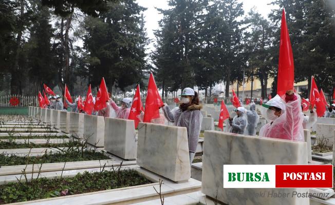 Şehitkamilli öğrencilerden şehitlik ziyareti