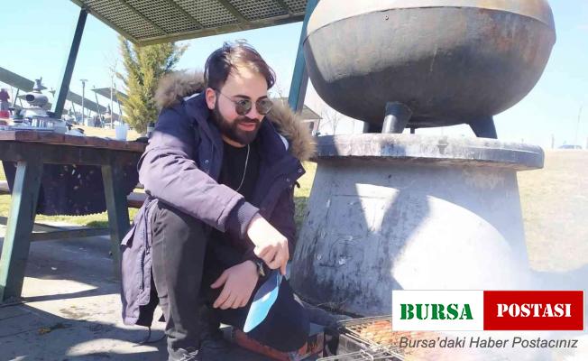 Sıcak havayı gören Ankaralılar soluğu piknik alanlarında aldı