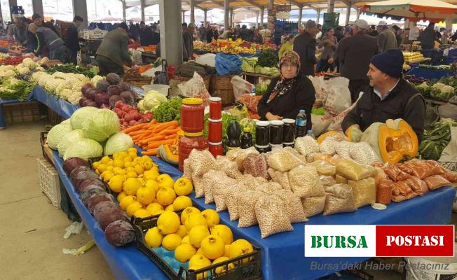 Sındırgı’da üretici ile tüketici bu pazarda buluşuyor