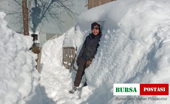 Sinekli Yaylası kara gömüldü