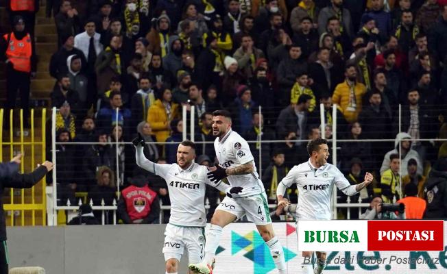 Spor Toto Süper Lig: Fenerbahçe: 0 – Konyaspor: 1 (İlk yarı)