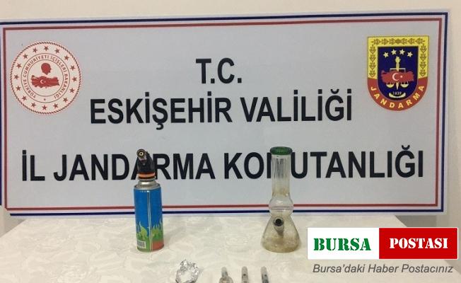 Şüpheli araçta uyuşturucu madde ele geçirildi