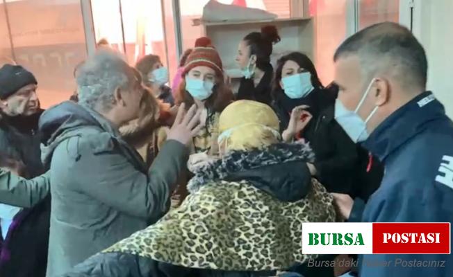 Tacizle suçlanan CHP ilçe başkanının toplantısında arbede