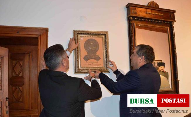 Tarihi belge ait olduğu yere asıldı