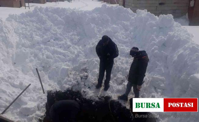 Tekman’da yolda kalan araçlar kurtarıldı