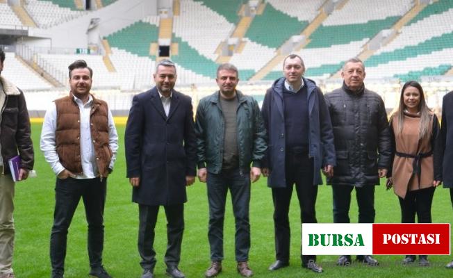 Timsah Park ve İbrahim Yazıcı Tesisleri’ne dünya standartlarında zemin