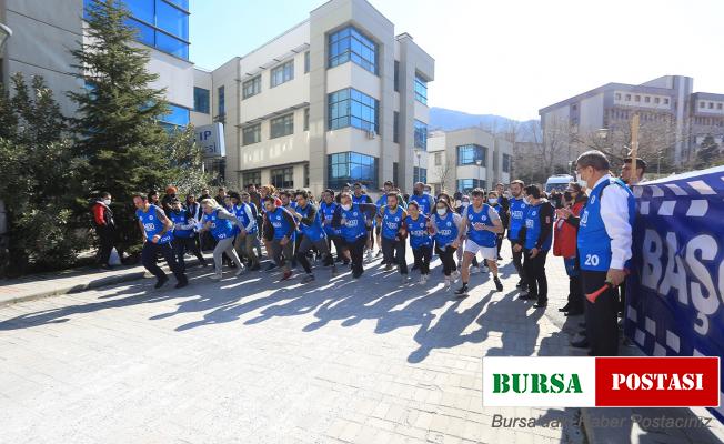 Tıp koşusunda dereceye girenler ödüllendirildi