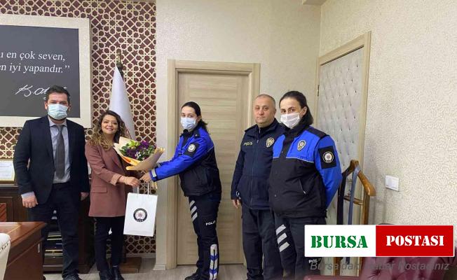 Toplum Destekli Polis tıpçıların gününü kutladı