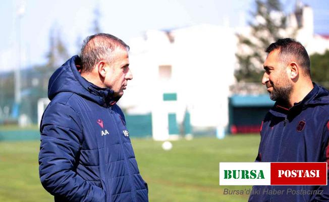 Trabzonspor, U19 takımıyla hazırlık maçı yaptı