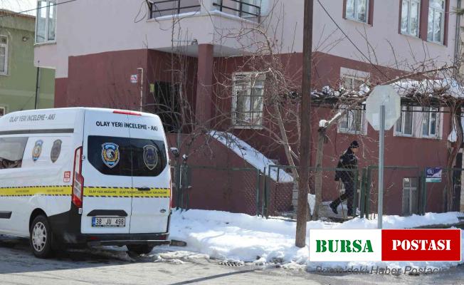 Tüfeğini temizlerken kendi vurdu