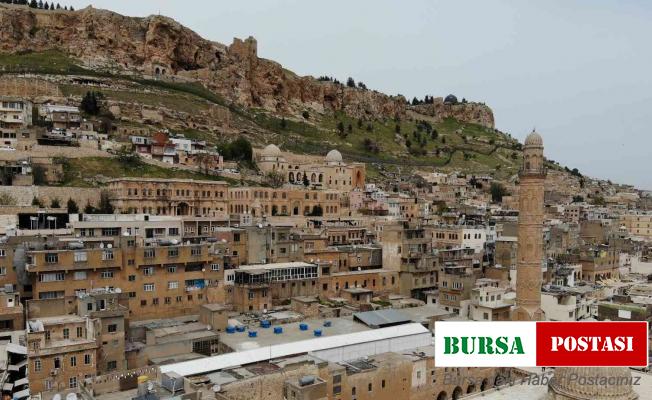 Turistler kış mevsimine aldırış etmeden Mardin’e akın ediyor
