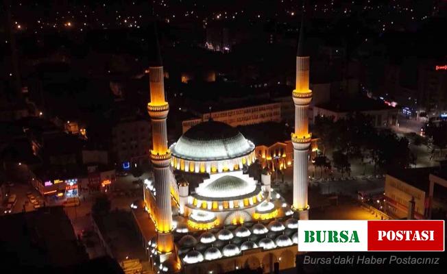 Türkiye’nin ilk asansörlü camisi Ramazan ayına hazır