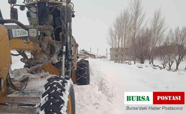 Tuşba Belediyesi’nden karla mücadele çalışması