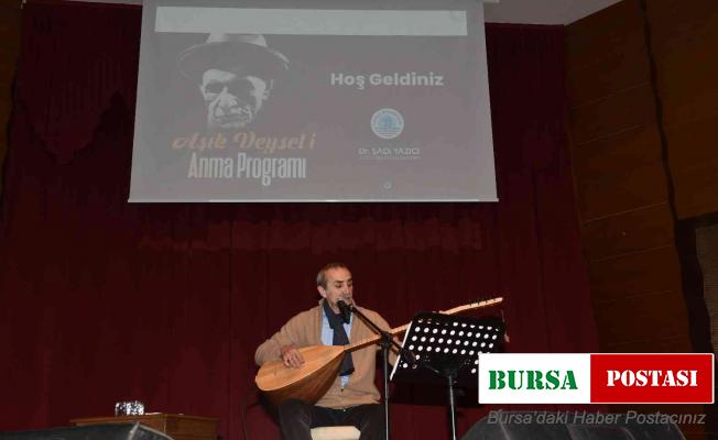 Tuzlalı sanatseverler Aşık Veysel türkülerini hep birlikte söyledi