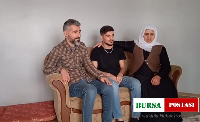 Ukrayna’daki savaşta mahsur kalan Vanlı öğrenci ailesine kavuştu