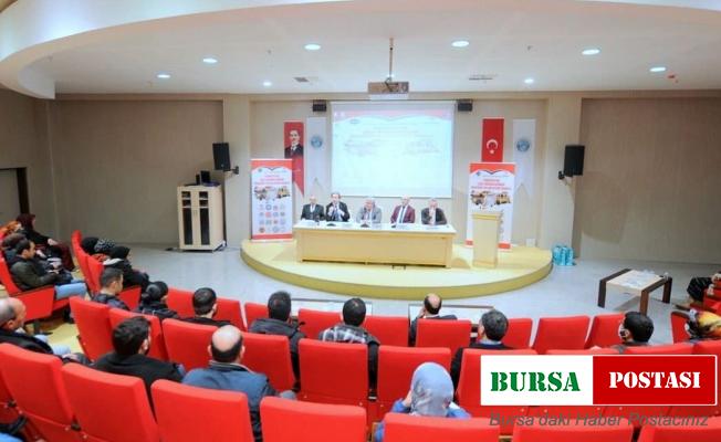 Üniversitede “Türkiye’de Aile Değerlerinin Bugünü ve Geleceği Paneli” gerçekleştirildi