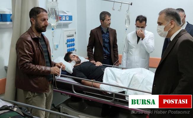 Vali Çuhadar, kazada yaralanan öğretmenleri ziyaret etti