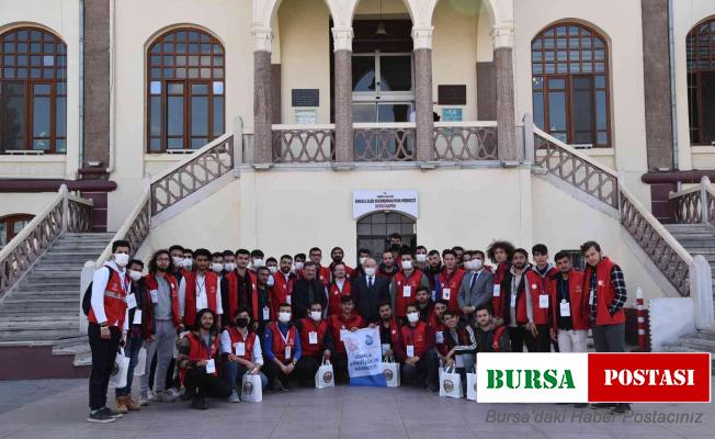 Vali Karadeniz, 40 ilden gençlerle buluştu