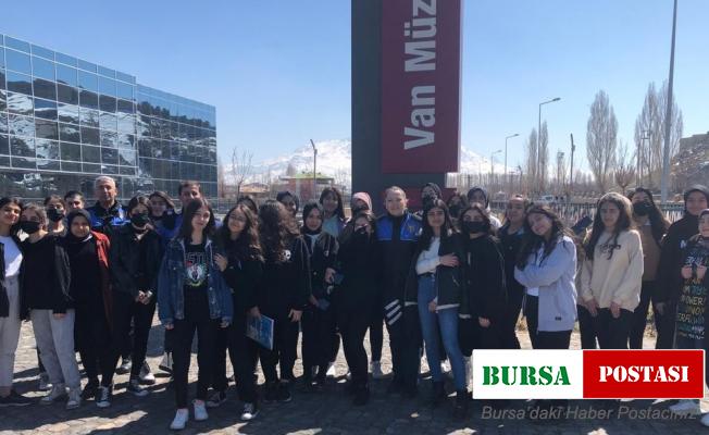 “Van Gençliği Tarihiyle Buluşuyor” projesi