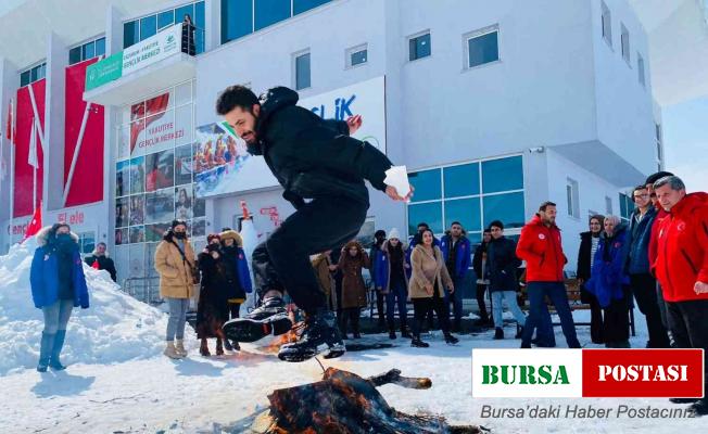 Yakutiye Gençlik Merkezi’nde nevruz ateşi