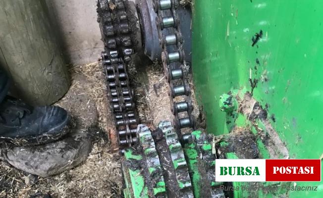 Yem karma makinesinin zincirine basan çocuğun ayağı koptu