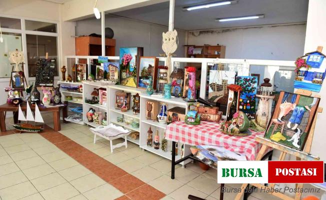 Yıldırım’da ’Geri Dönüşüm El Sanatları Kursu’ devam ediyor