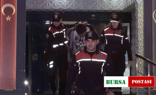 Yunus timlerinin dur ihtarına uymadı, 20 kilometre kaçtı…Yüklü uyuşturucu ile yakalandı