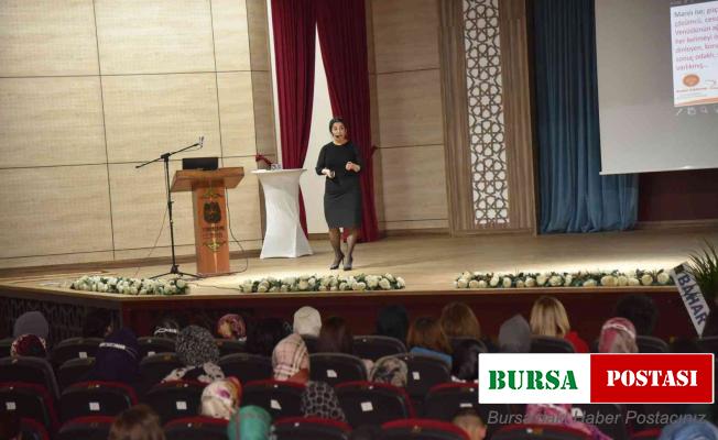 Yunusemre Belediyesi ’Aile Akademisi’ başladı