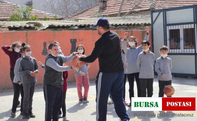 Yunusemre Belediyespor’dan Muradiye’de yetenek taraması