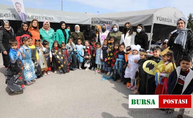 Yüreğirli çocuklardan ‘sıfır atık’ temalı defile