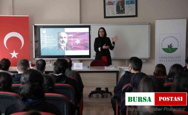 Yüreklerde Akif, dillerde hürriyet