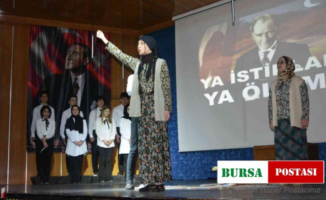 Zaferin kahramanları tiyatroyla canlandırıldı