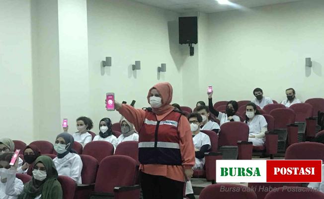 ZBEÜ’de Diş Hekimliği Fakültesinde bağımlılık ile mücadele konferansı gerçekleştirildi